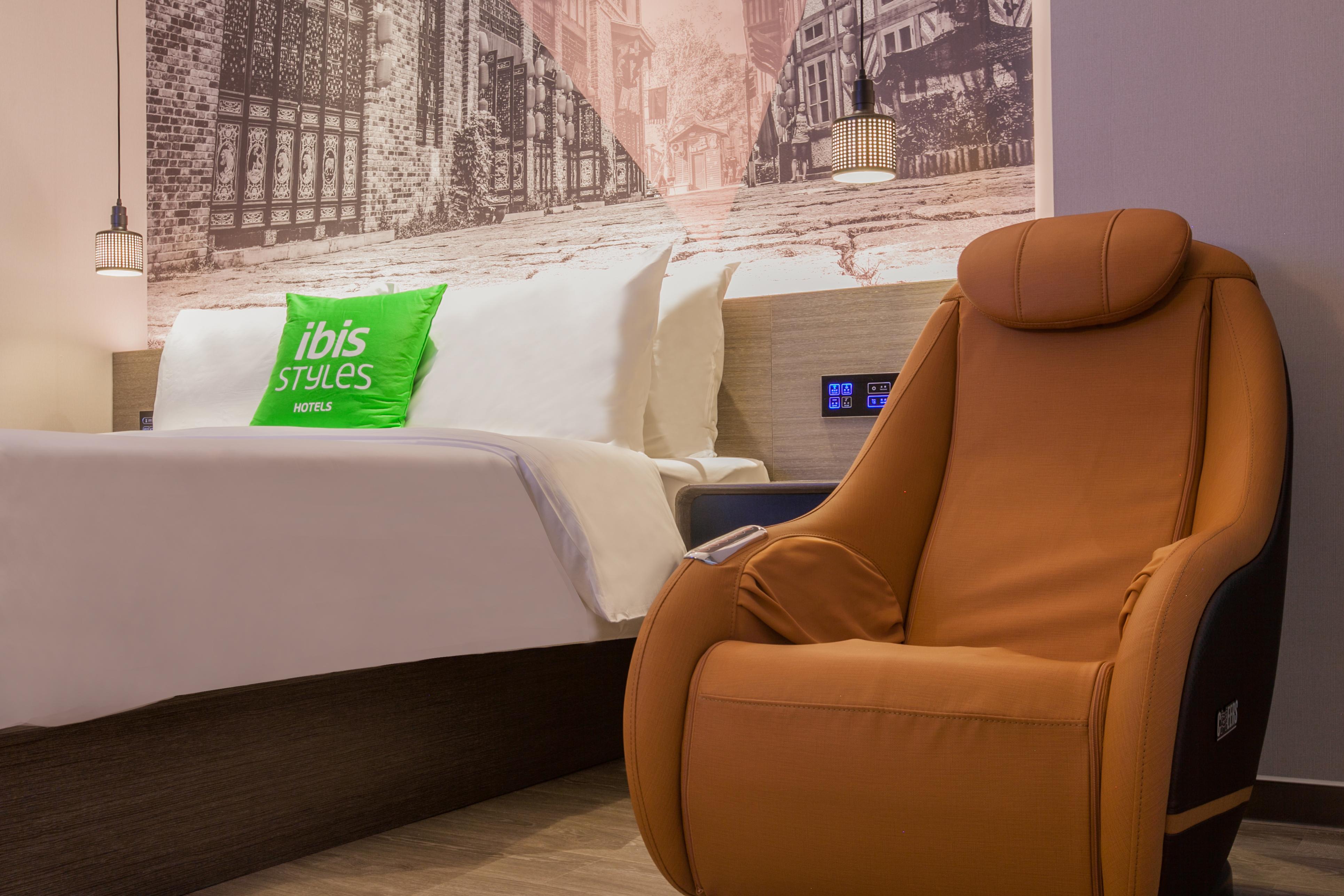 Ibis Styles Wuhan Optics Valley Square Hotel Ngoại thất bức ảnh