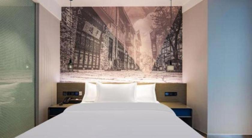 Ibis Styles Wuhan Optics Valley Square Hotel Ngoại thất bức ảnh